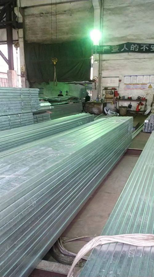 采購(gòu)時(shí)為何要重視鍍鋅方管重量等參數(shù) 采購(gòu)時(shí)為何要重視鍍鋅方管重量等參數(shù)